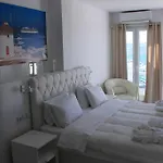 Maroulina's Boutique & Appart hôtel *