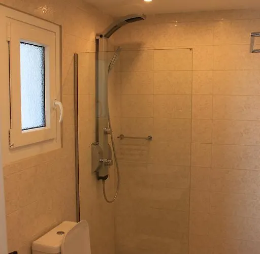 Maroulina's Boutique & Mykonos Town