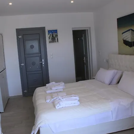 Maroulina's Boutique & * Mykonos Town