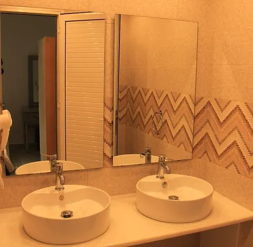 아파트호텔 Maroulina's Boutique & *